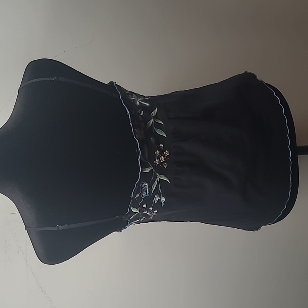 BCBG Women's Top - Picture 3 of 9